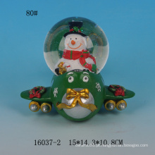 Lovely Santa design globos de neve de resina 80MM atacado